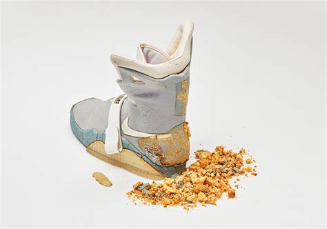 nike mag original price.